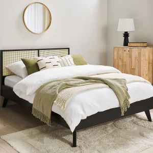 Bed Rotan MONPAZIER 140 x 200 cm Zwart Bed Rotan MONPAZIER 140 x 200 cm Zwart
