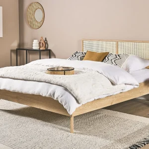 Bed Rotan MONPAZIER 160 x 200 cm Lichtbruin Bed Rotan MONPAZIER 160 x 200 cm Lichtbruin