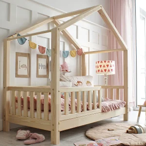 Bed 90×190 met afscheiding en lattenbodem met 10 cm poten Roxane Hout Bed 90×190 met afscheiding en lattenbodem met 10 cm poten Roxane Hout