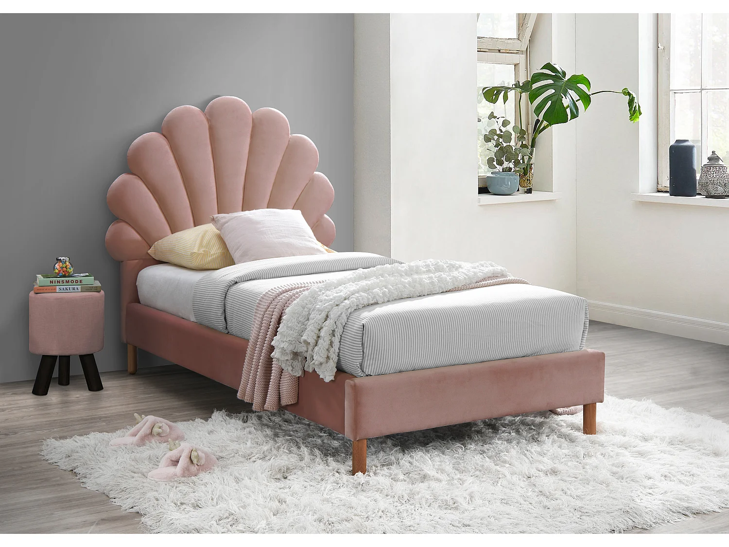 Bed met hoofdeinde in schelpvorm 90x190 cm - Fluweel - Roze - Met matras -MOANA