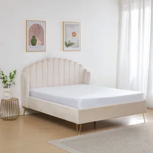 Bed van 140 x 190 cm met golvend hoofdbord in beige fluweel – SAGALI Bed van 140 x 190 cm met golvend hoofdbord in beige fluweel – SAGALI
