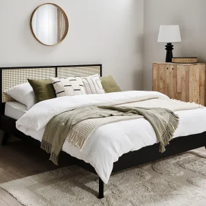 Bed Rotan MONPAZIER 160 x 200 cm Zwart Bed Rotan MONPAZIER 160 x 200 cm Zwart
