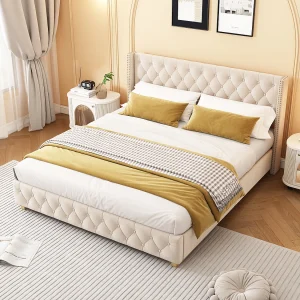 Bed 160×200 cm met gecapitonneerd hoofdbord, siernagels en lichtbeige fluweel (zonder matras) Bed 160×200 cm met gecapitonneerd hoofdbord, siernagels en lichtbeige fluweel (zonder matras)