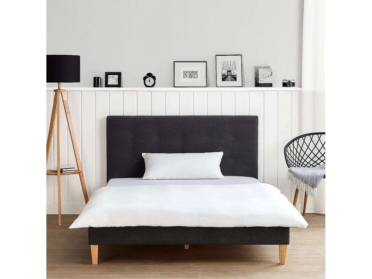 Bed 140x200 cm, bekleed met antraciet fluweel