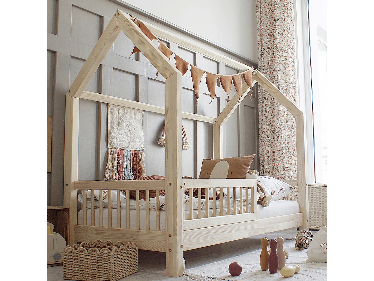 Bed 90x190 met barrière en lattenbodem met 10 cm poten Sofia Bois