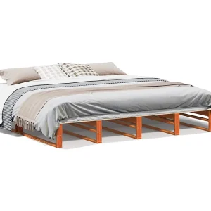 Bedframe zonder matras massief grenenhout wasbruin 200×200 cm