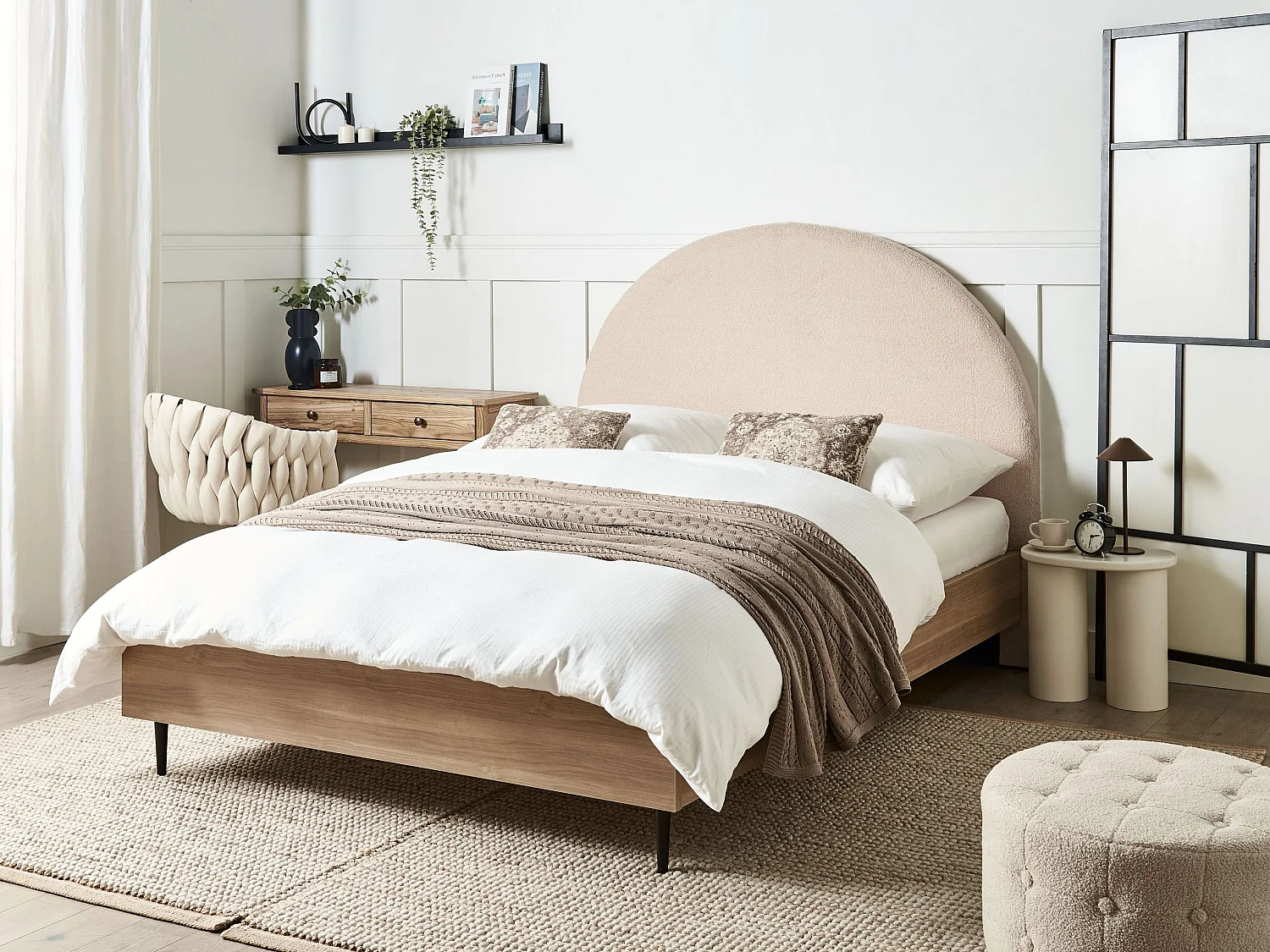 Bed Bouclé MILLAY 140 x 200 cm Beige