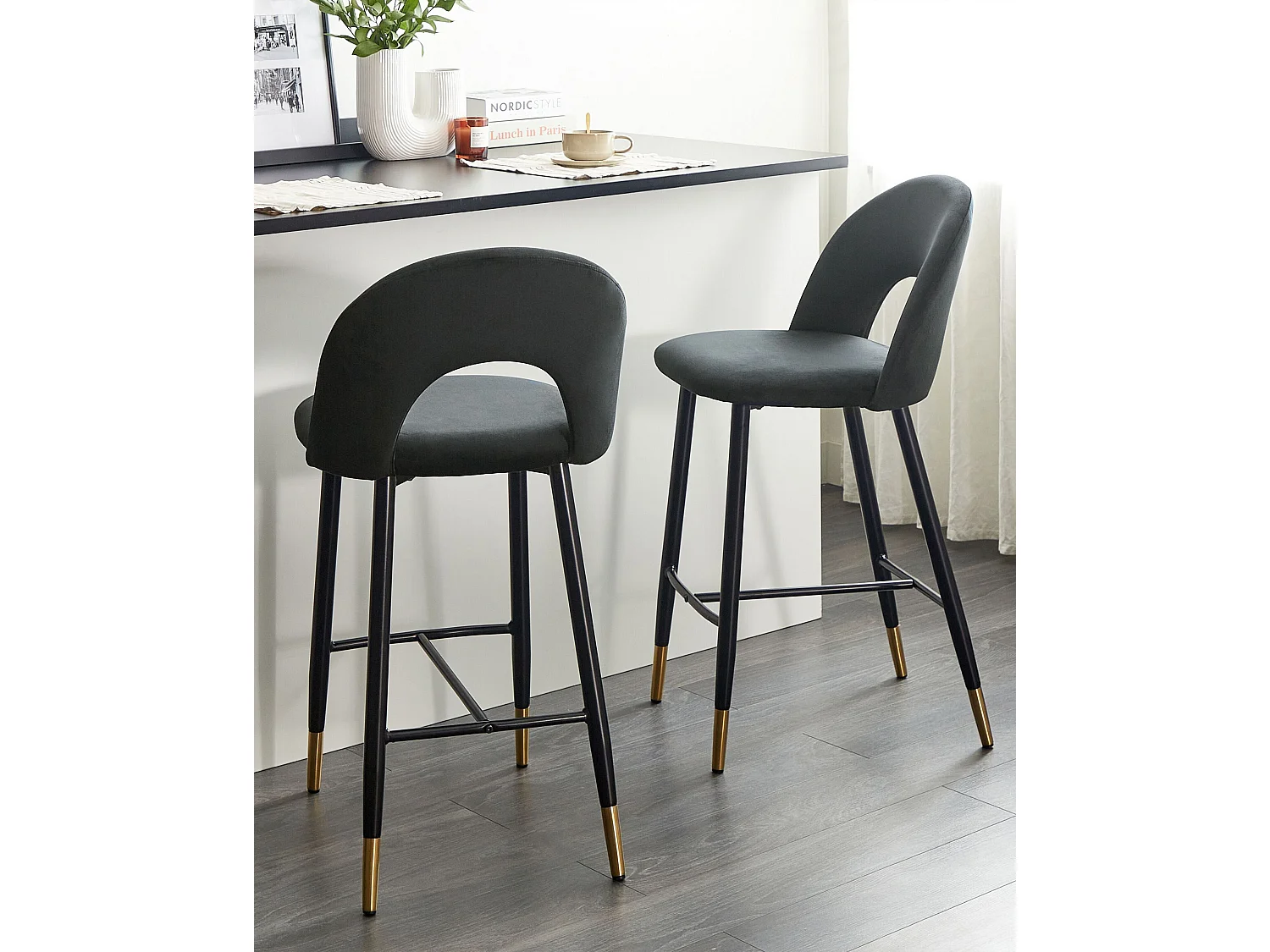 Set van 2 barstoelen FALTON Fluweel Zwart