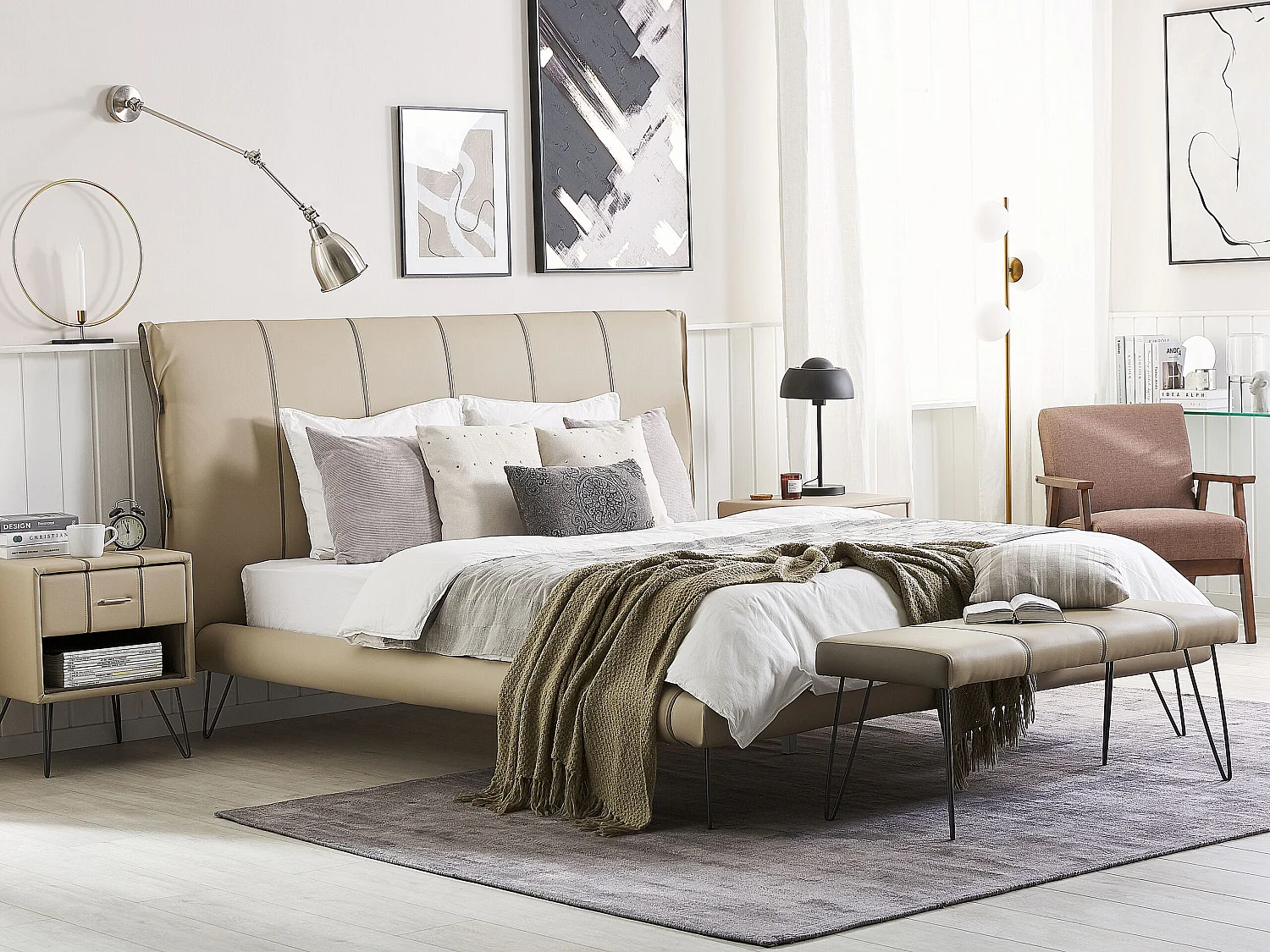 Bed Kunstleer BETIN 180 x 200 cm Zandbeige