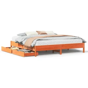 Bedframe zonder matras massief grenenhout wasbruin 200×200 cm