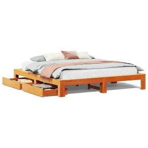 Bedframe zonder matras massief grenenhout wasbruin 200×200 cm